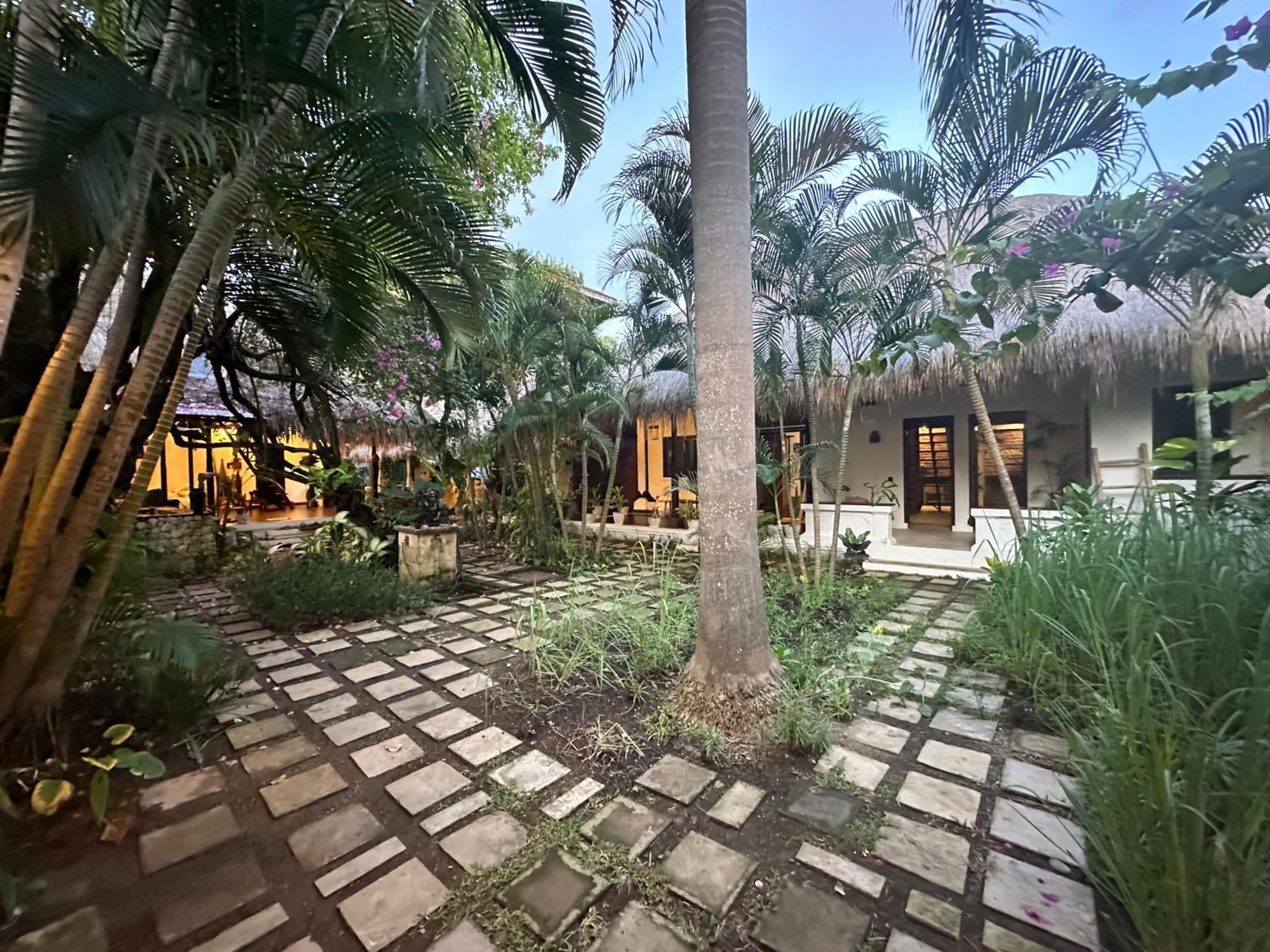 My Secret Home Семиньяк Экстерьер фото